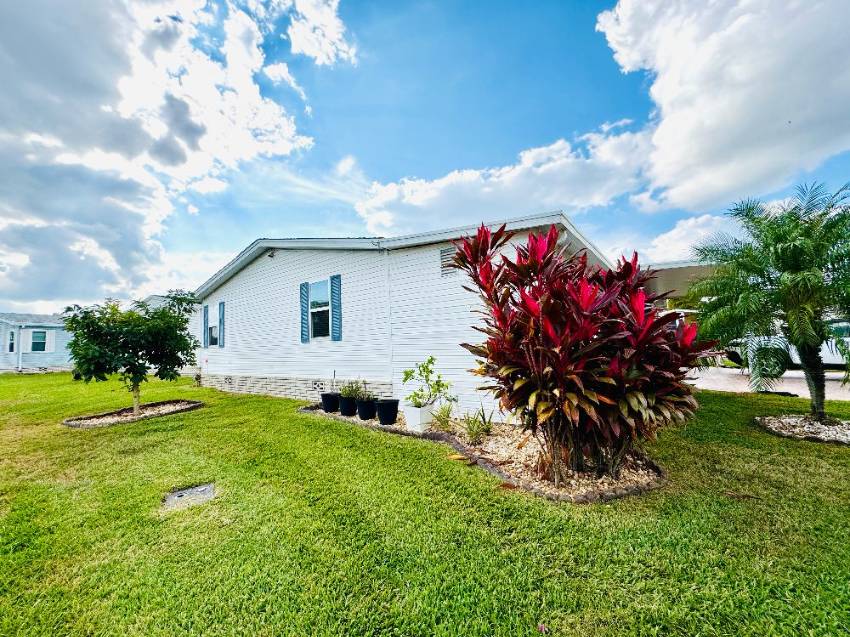 2128 Heron Drive a Lake Wales, FL Mobile or Manufactured Home for Sale